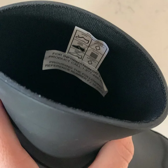 Hunter Kids Classic Black Rain Boots - Picture 5 of 7